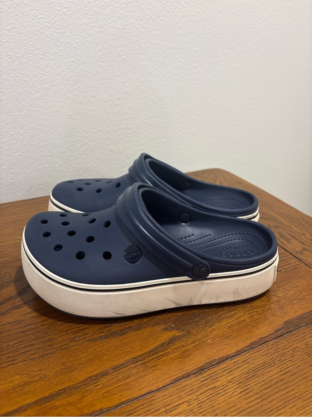 Platform crocs